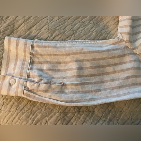 Chicos  linen tunic shirt, size 0, traditional size M, cream and beige stripes. - Picture 6 of 7